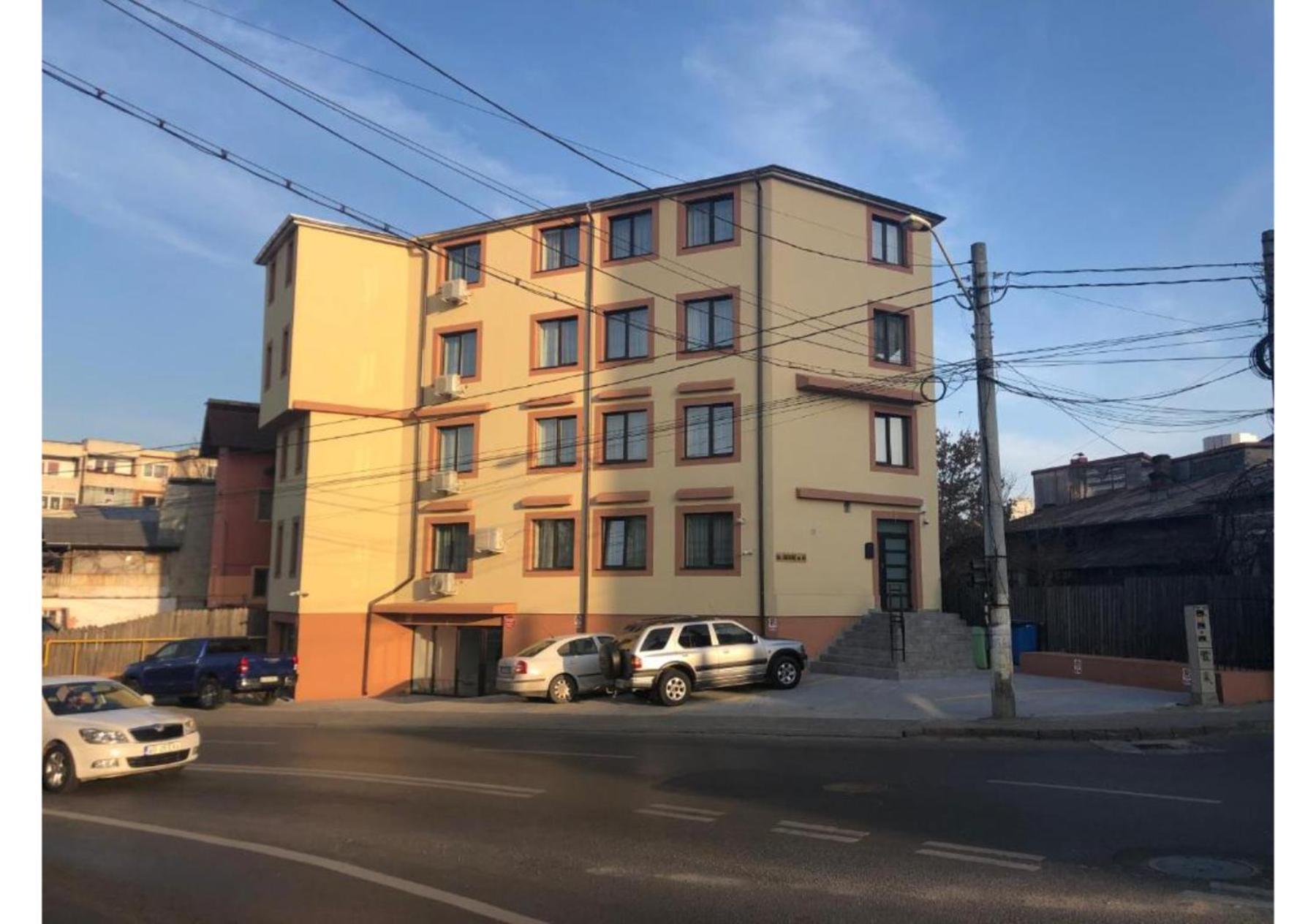 Luxury Apartment Piteşti Exterior foto